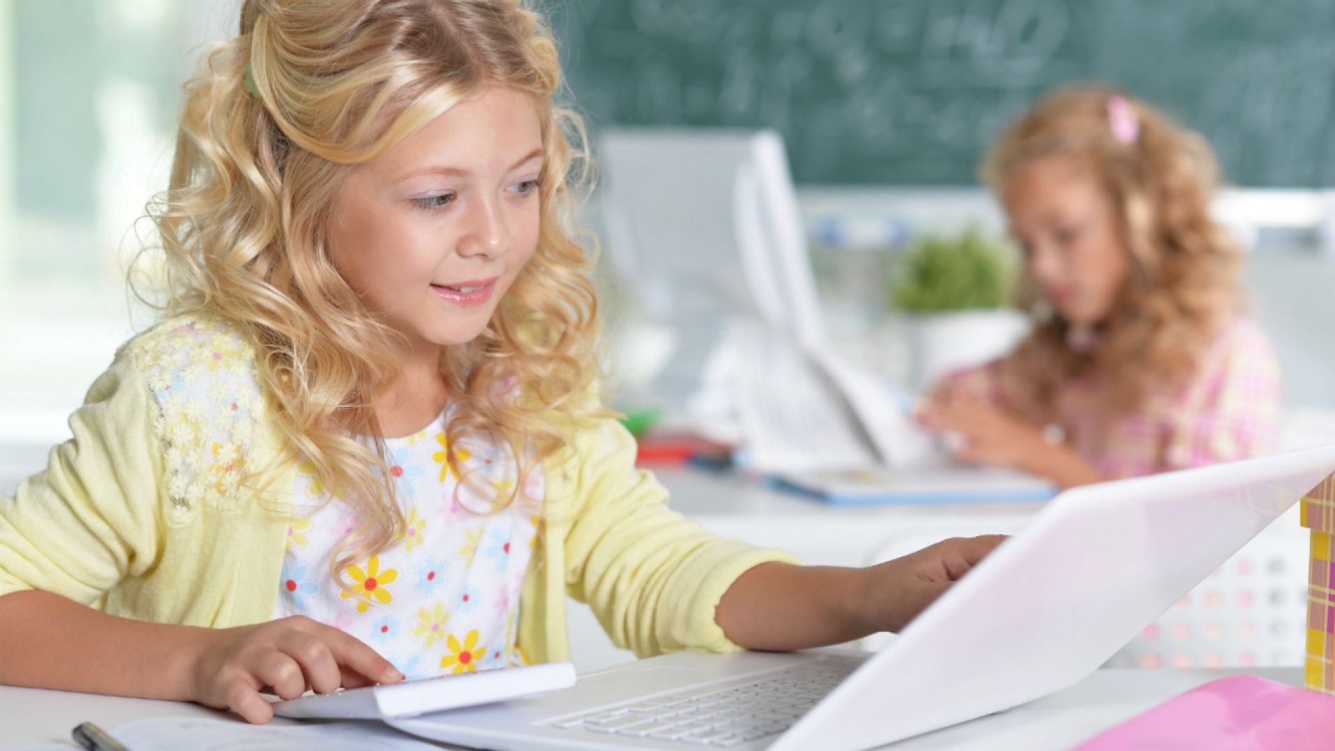 Дети и компьютерные игры за и против Телеканал «О!»