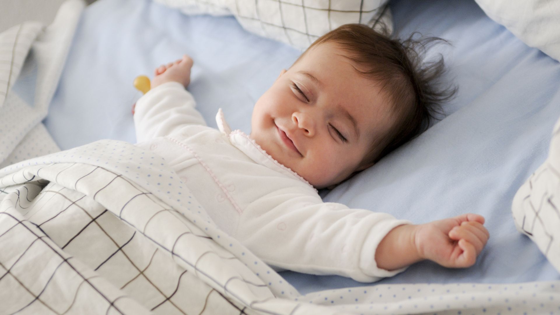Без слёз и укачиваний: как научить ребёнка засыпать самостоятельно?