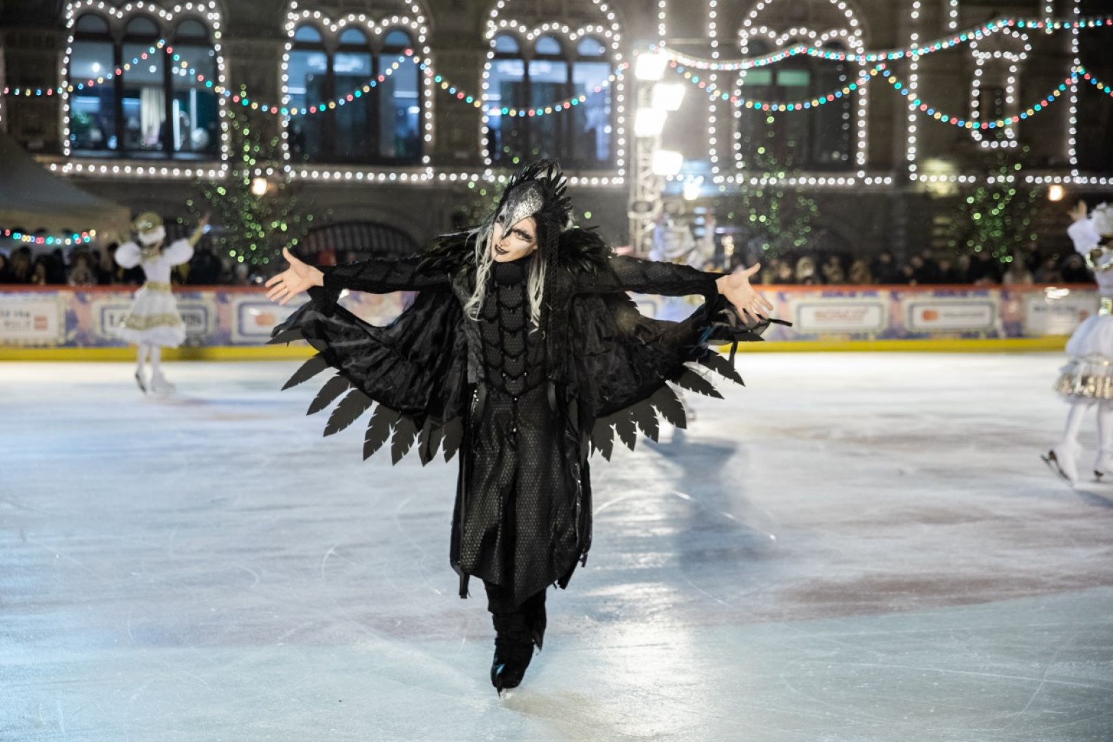 кремлёвская елка 2021 снегурочка. елка представление в кремле 2022. 1 января представления в москве. детские новогодние спектакли. кремлевская елка 2021.